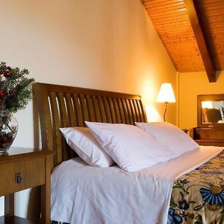 Krinides Hotell Kalávryta Eksteriør bilde